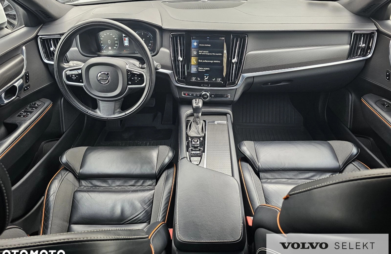 Volvo V90 Cross Country cena 169900 przebieg: 95200, rok produkcji 2018 z Toruń małe 667